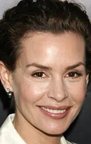 Фотография актёра Эмбет Дэвидц (Embeth Davidtz)