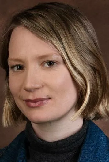 Фотография актёра Миа Васиковска (Mia Wasikowska)