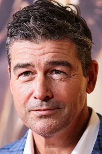 Фотография актёра Кайл Чендлер (Kyle Chandler)