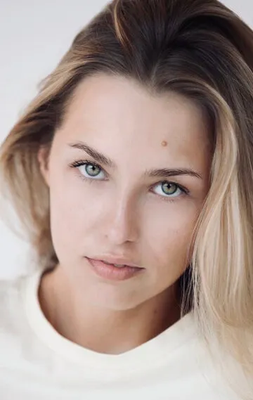 Фотография актёра Аглая Шиловская