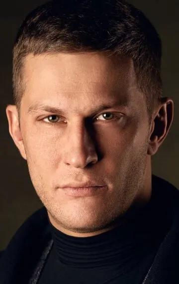 Фотография актёра Павел Чинарёв