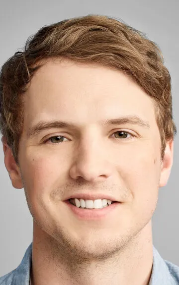 Фотография актёра Фредди Строма (Freddie Stroma)