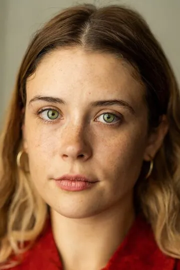 Фотография актёра Миа Томлинсон