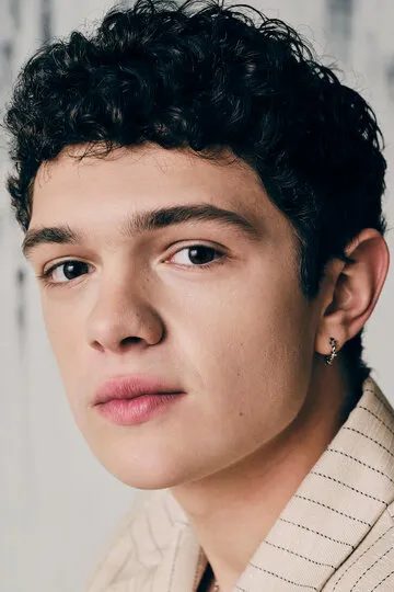 Фотография актёра Ноа Джуп (Noah Jupe)