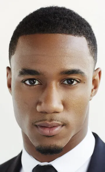 Фотография актёра Джесси Ашер (Jessie T. Usher)