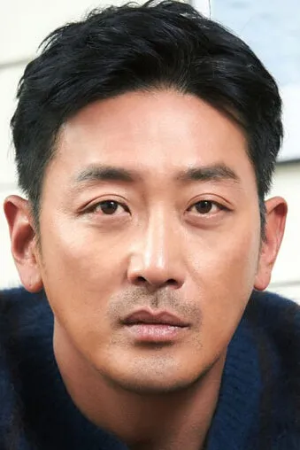 Фотография актёра Ха Джон-у (Ha Jeong-woo)