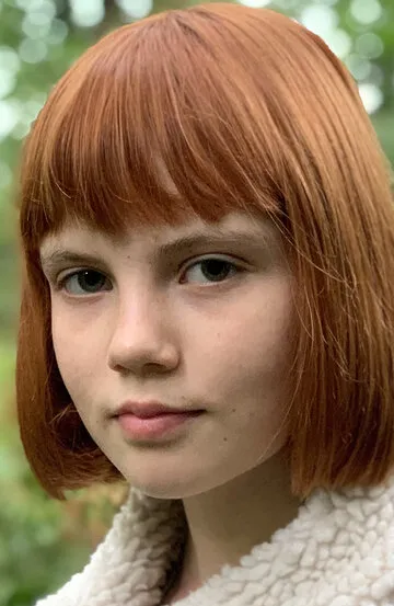 Фотография актёра Айла Джонстон