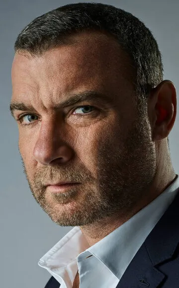 Фотография актёра Лив Шрайбер (Liev Schreiber)
